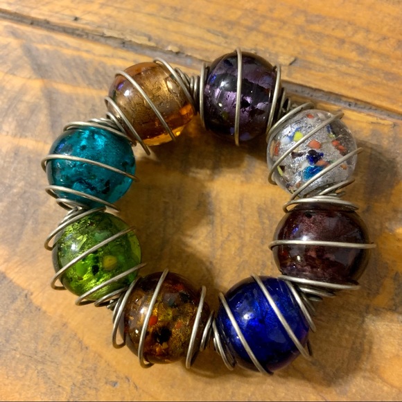 Wire Wrapped Multicolor Glass Beaded Napkin Rings - Picture 8 of 10